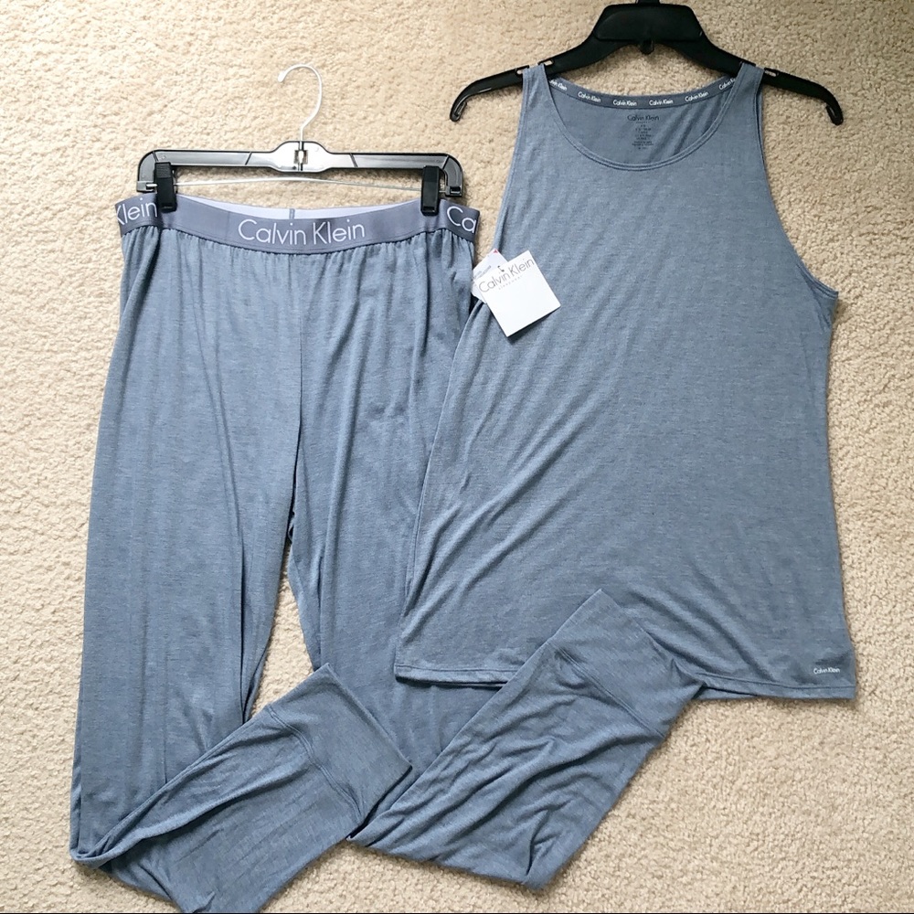 Calvin Klein Pajama Set - Large